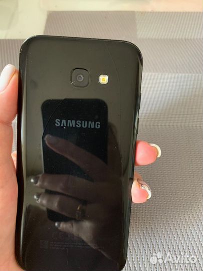 Телефон Samsung galaxy a5 2017
