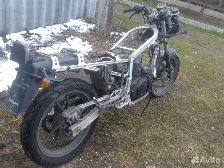 Suzuki gsx400r по запчастям