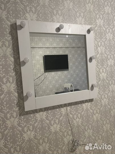 Гримерное зеркало