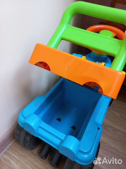 Детская машинка каталка