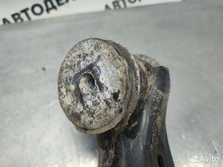 Рычаг подвески Audi A6 (C6) tfsi 2008 г.в