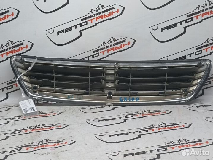 Решетка радиатора toyota mark II GX100 GX105 JZX10