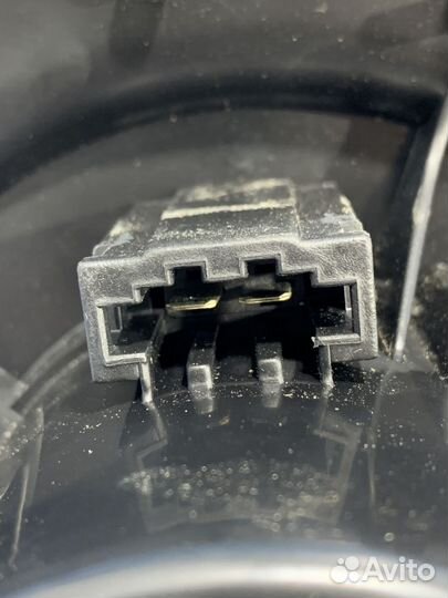 Вентилятор мотор печки отопителя Skoda rapid