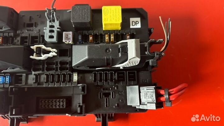 Блок предохранителей Opel Astra H 1.6 Z16XEP 2007