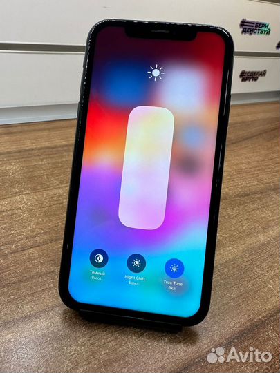iPhone Xr, 128 ГБ