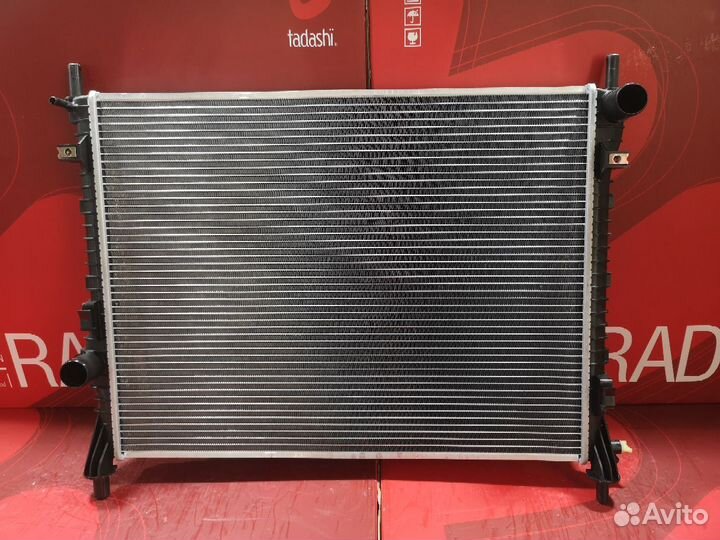 Радиатор двс tadashi TD-036-7340, FR3Z8005A, FR3Z8