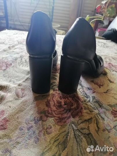 Туфли женские