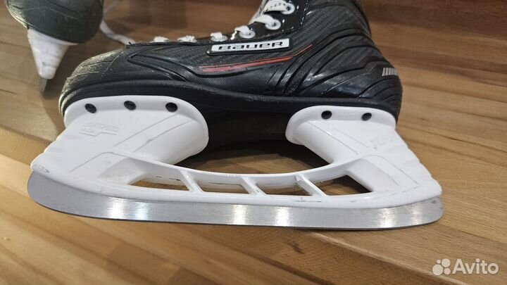 Коньки хоккейные 37 размер