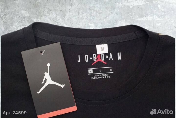 Футболка мужская Nike Air Jordan (чëрная Paris) 44(XS/S)