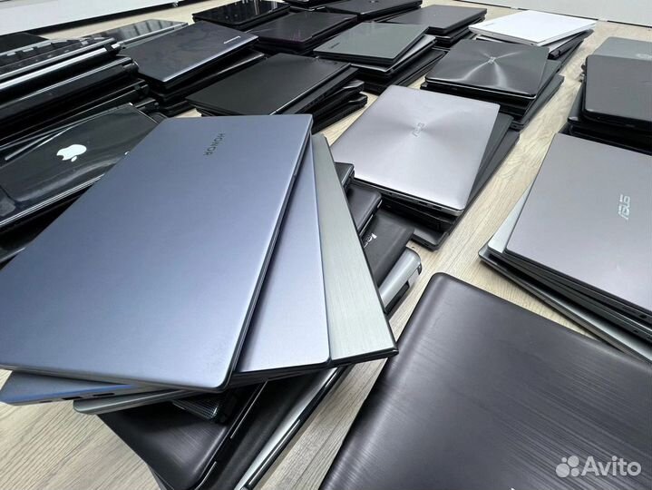 Продам Ноутбуки по Причине ли