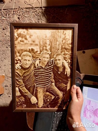 Выжигание портретов на дереве