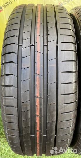 Pirelli P Zero PZ4 225/45 R19 96Y