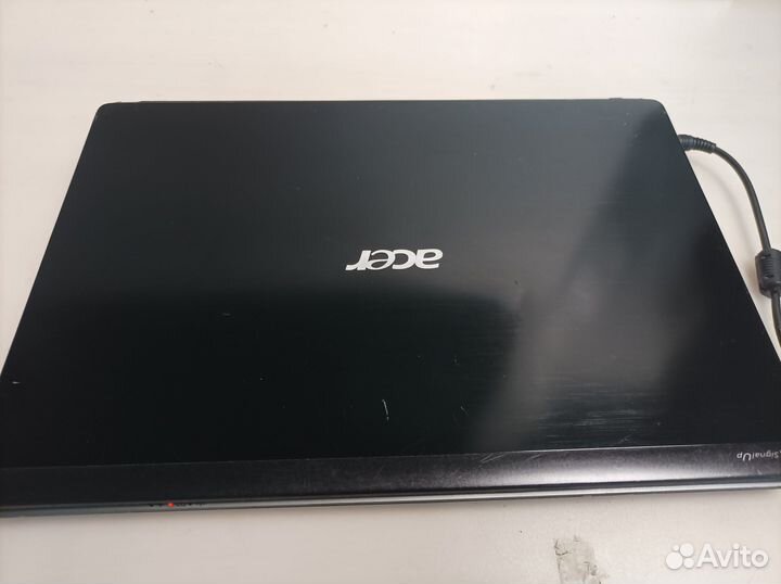 Ноутбук Acer i3/8GB/SSD240 2видеокарты шустрый