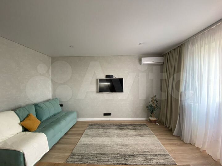 2-к. квартира, 60 м², 9/9 эт.