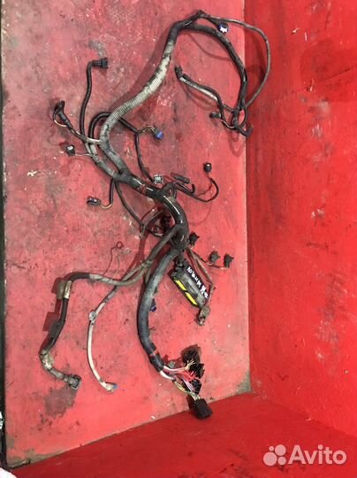 Логан проводка эбу подкапотная 1.4 8 клапанная