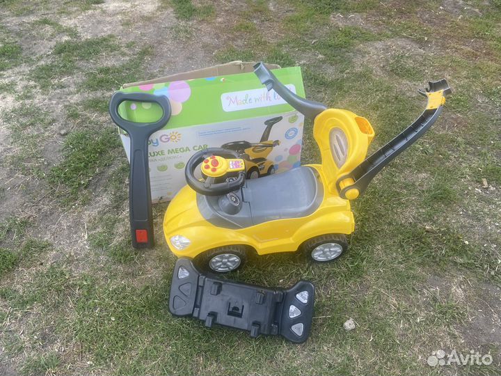 Машинка-каталка baby go Делюкс