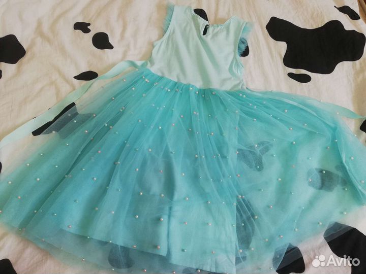Платье на девочку 128
