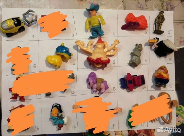Киндер игрушки много разных старые серии обмен