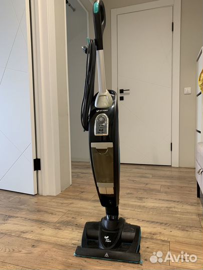 Вертикальный паровой пылесос «2 в 1» Kitfort