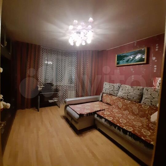 2-к. квартира, 58 м², 3/10 эт.