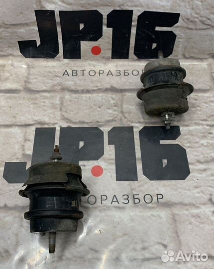 Подушка двигателя передняя левая Infiniti M37 Y51