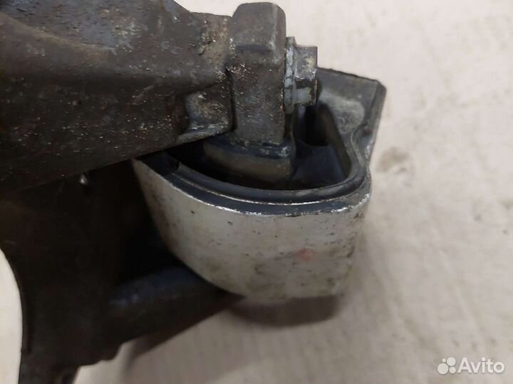 Кронштейн АКПП Mercedes-Benz S-Class W220