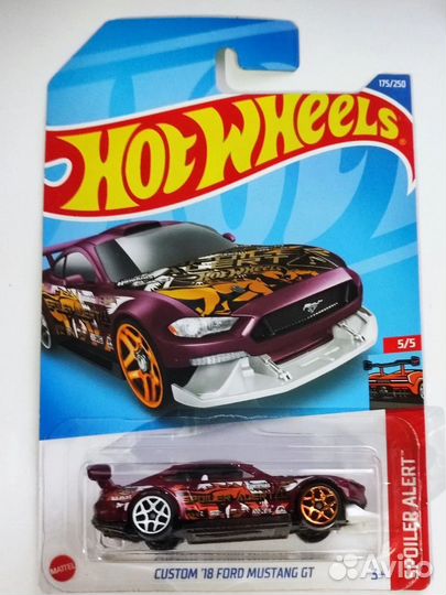 Hot wheels машинки новые