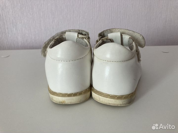 Сандали для девочек