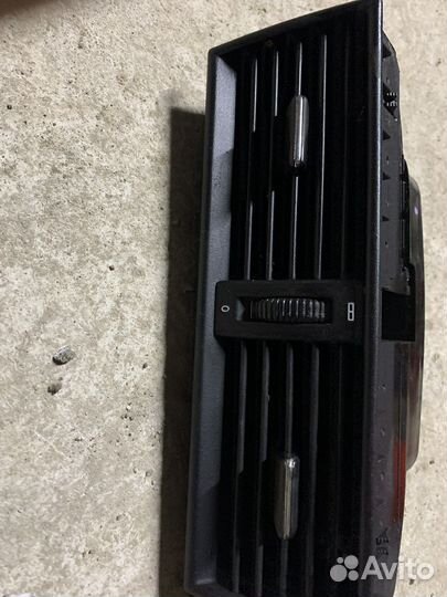 Дефлектор воздуховода Mercedes W202