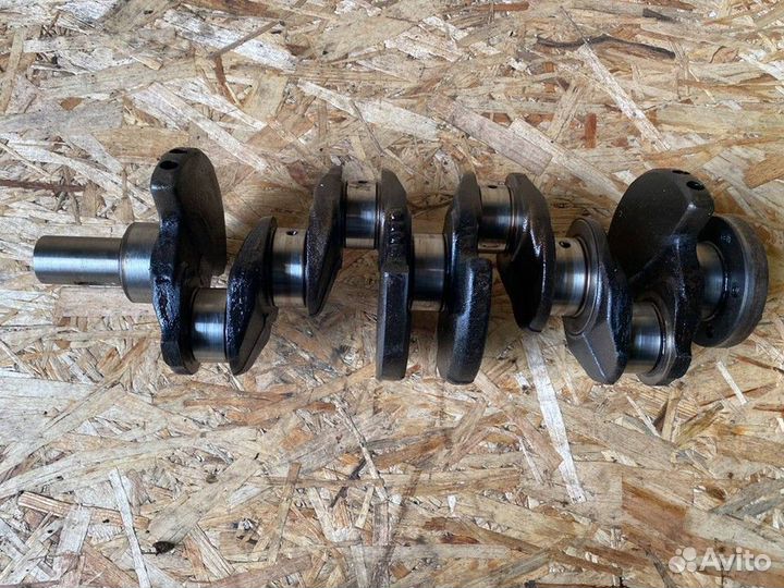 Коленвал Peugeot Partner