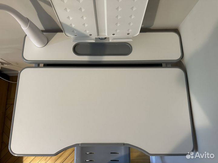 Растущая парта и стул