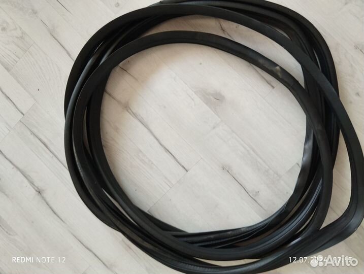 Уплотнитель двери калина1, 2 и гранта