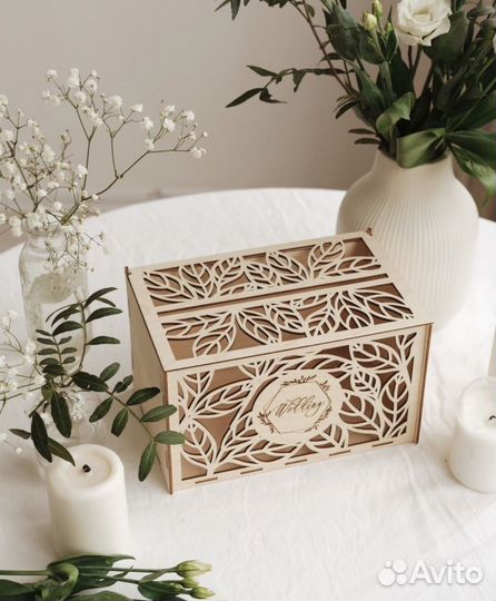 Свадебный сундук для денег