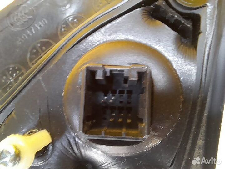 Зеркало заднего вида боковое переднее правое