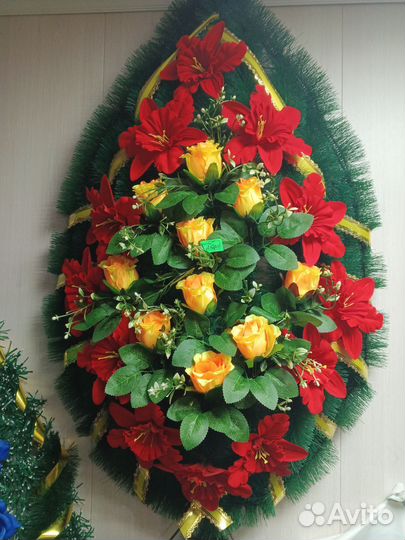 Ритуальные венки и корзины на похороны