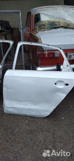 Дверь задняя