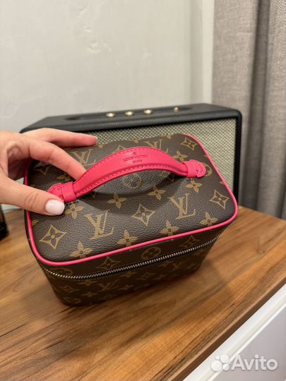 Косметичка Louis Vuitton Несессер Nice Mini