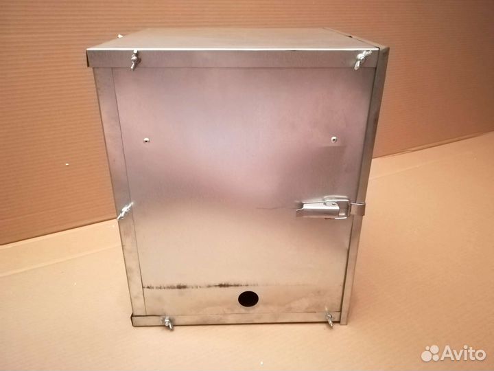 Дымогенератор с камерой для копчения