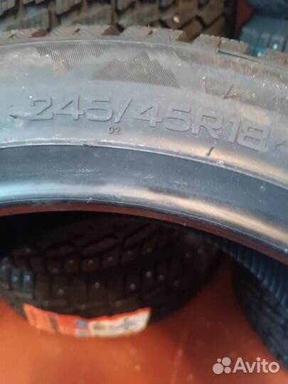 Mazzini Ice Leopard 245/45 R18 100T