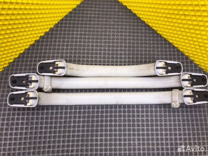 Ручки потолка Mercedes-Benz S124 M102.982 1989