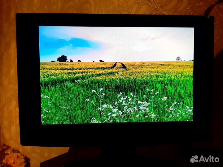 Телевизор ЖК