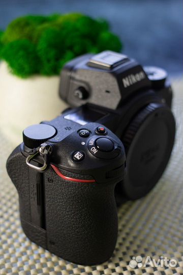Цифровой фотоаппарат Nikon Z6II Body