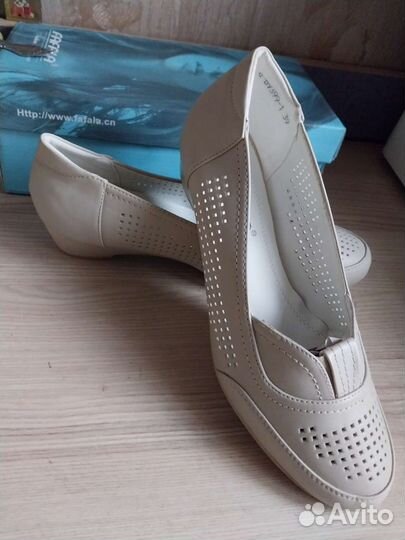 Туфли женские 38 размер новые