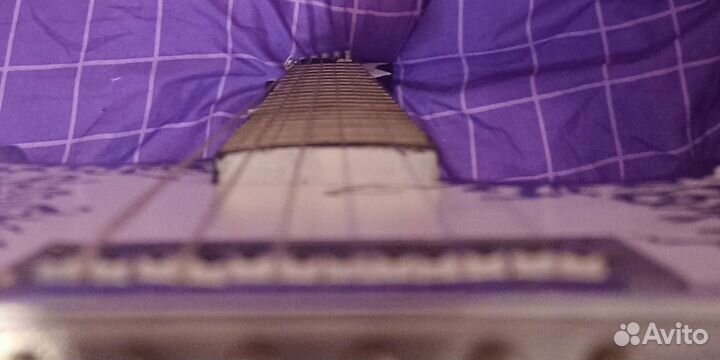 Электрогитара