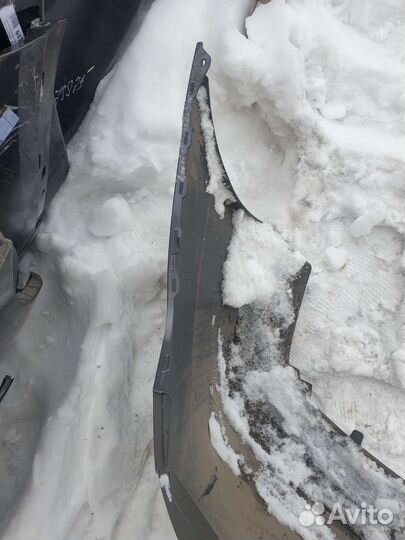 Бампер задний Honda Civic 4D оригинал