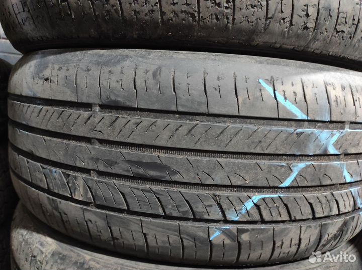 Roadstone N'Fera AU5 245/50 R18