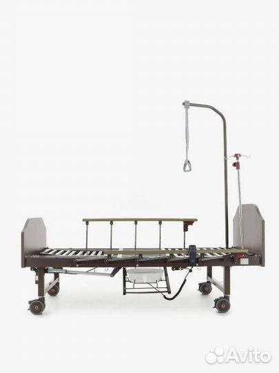 Медицинская кровать для лежачих больных
