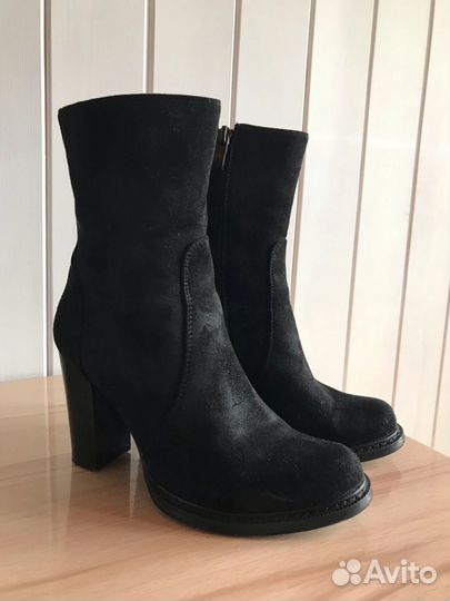 Комплект женских вещей