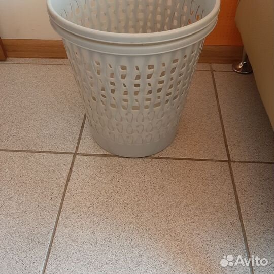 Корзина для бумаг