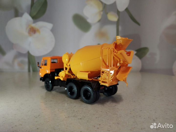 Камаз сб-92(5511) 1/43